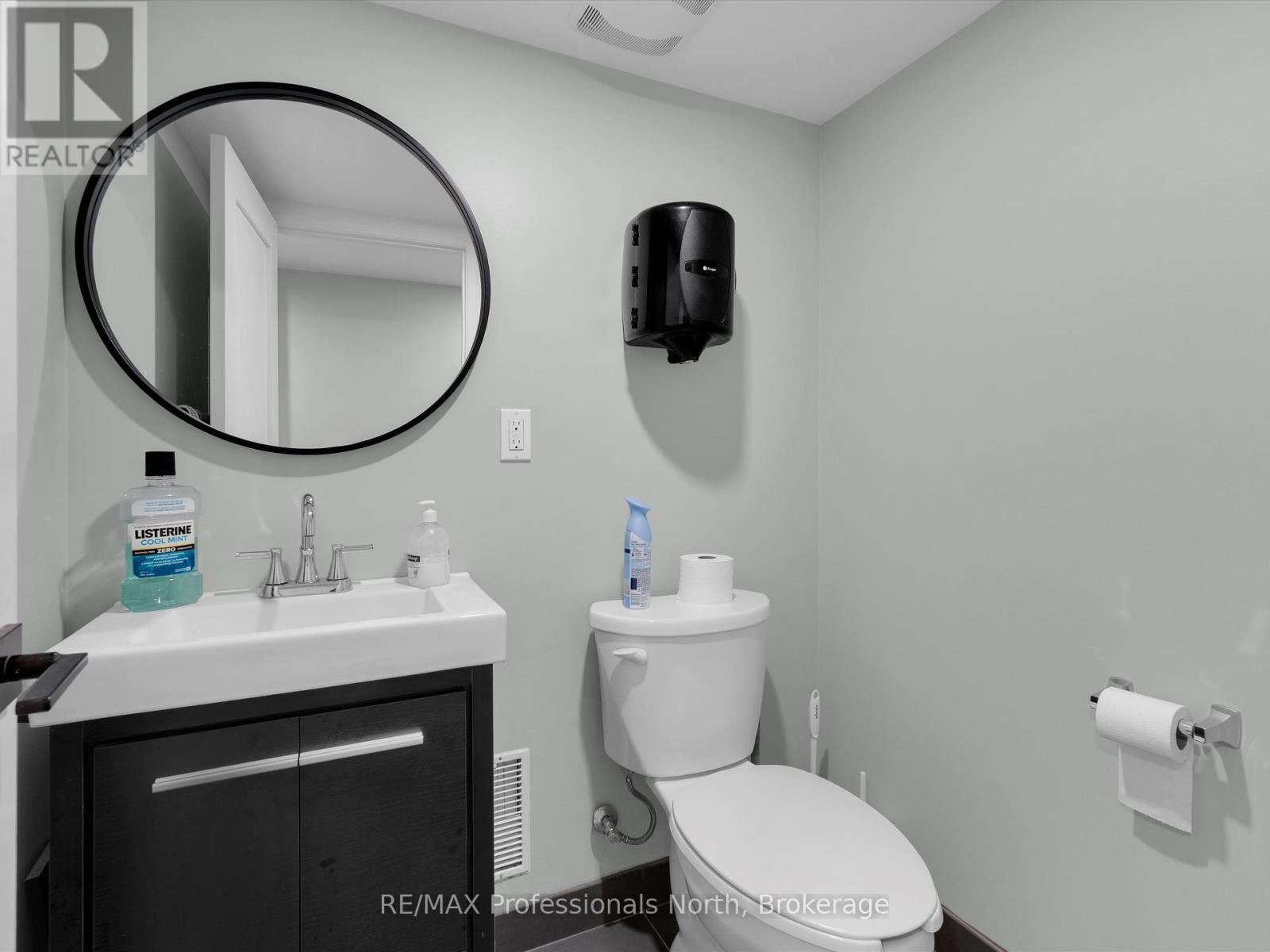 153 Manitoba Street, Bracebridge, Ontario  P1L 1S3 - Photo 37 - X12384028