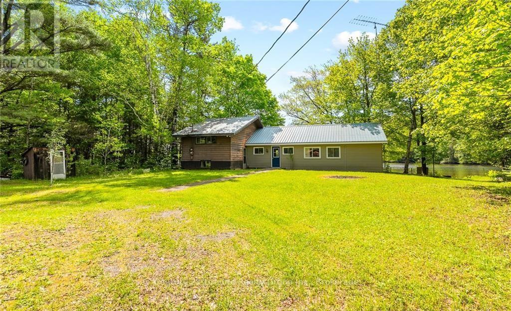 1036 Shirleys Road, Dysart Et Al, Ontario  K0M 1S0 - Photo 3 - X12384048