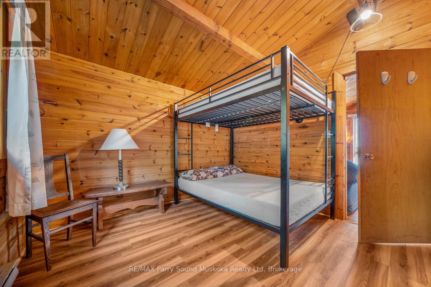 30 Old Sids Road, Seguin, Ontario  P2A 2W8 - Photo 20 - X12384054