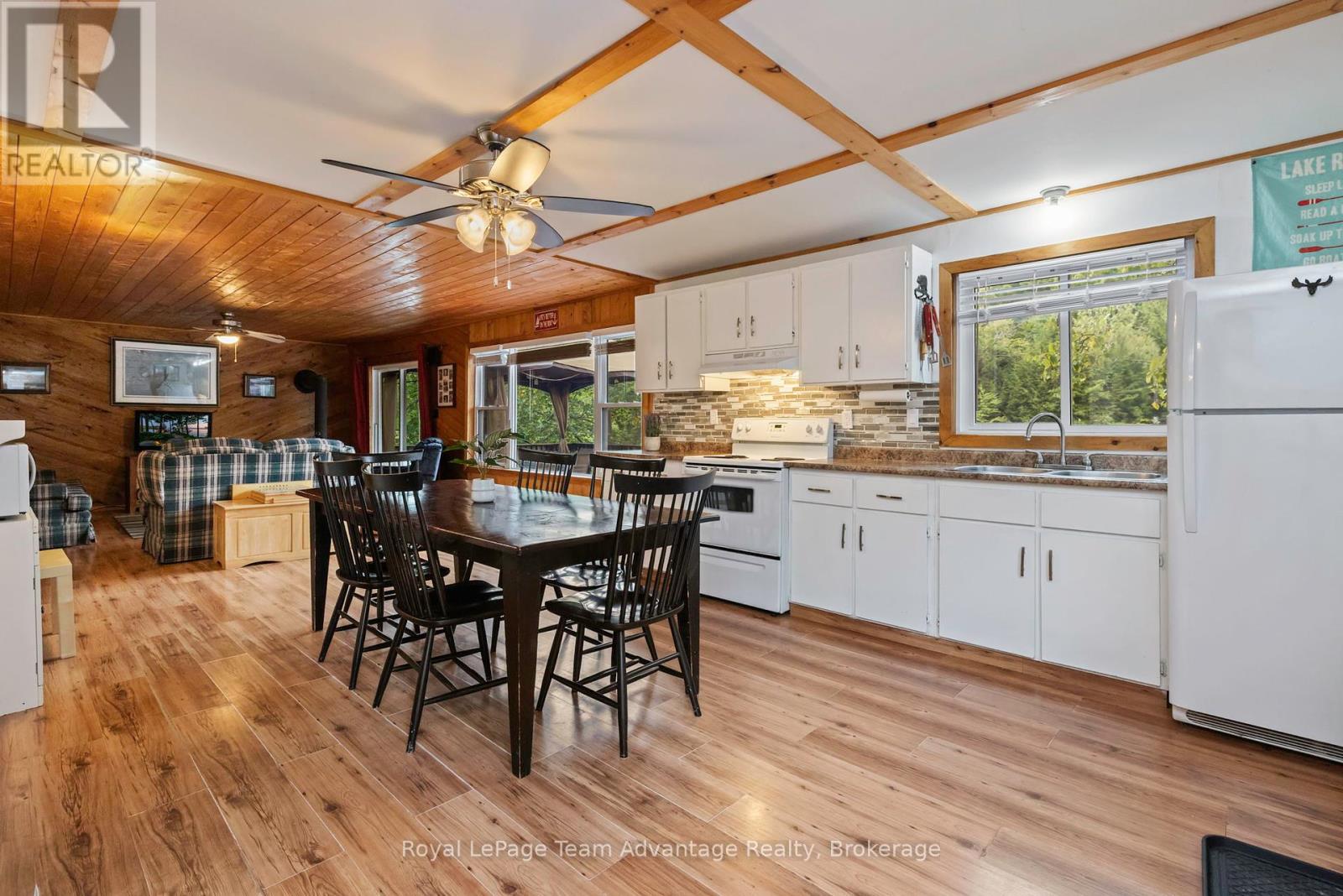 79 Mckellar Lake Road, Mckellar, Ontario  P0G 1C0 - Photo 6 - X12384057
