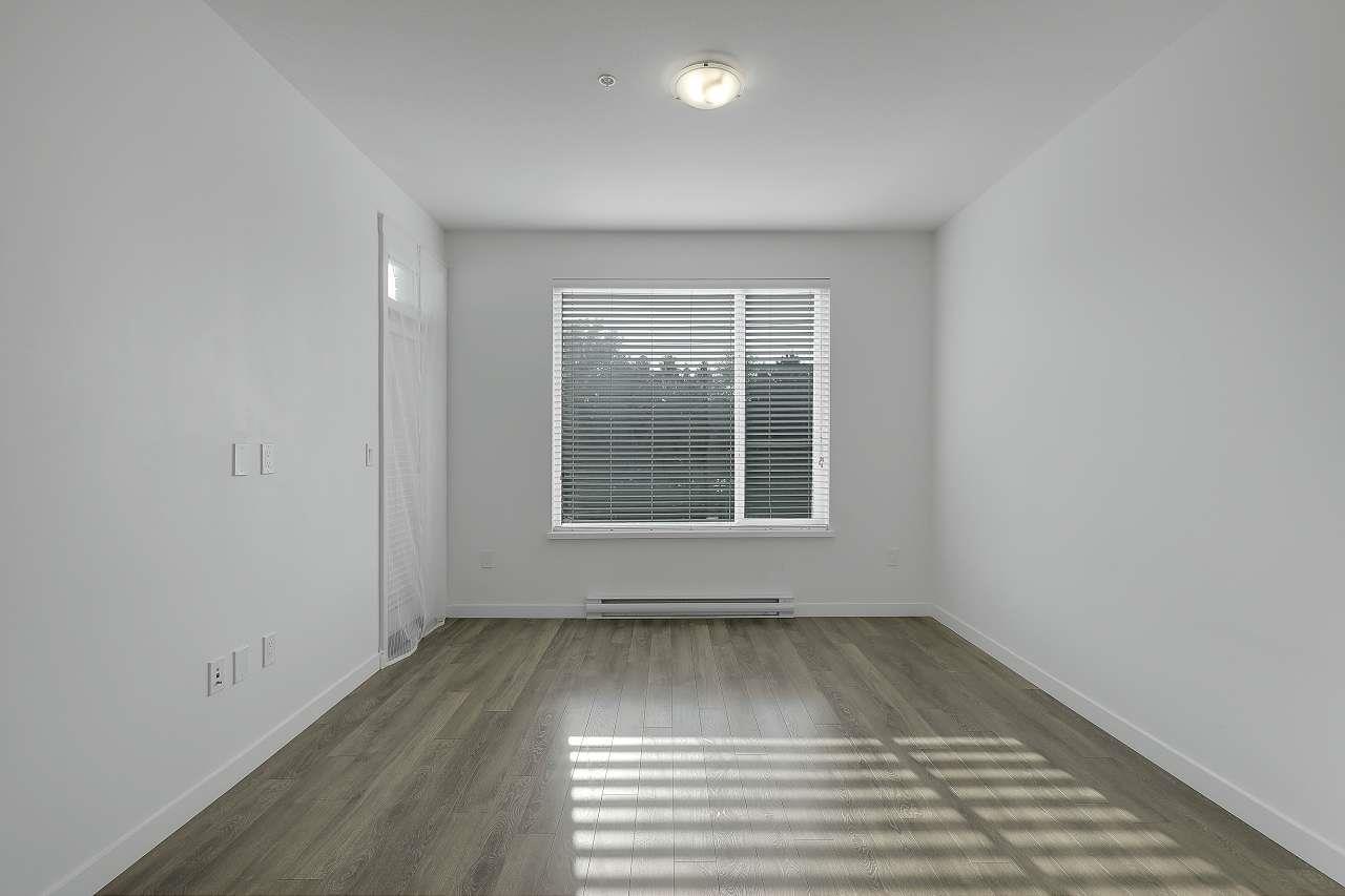 308 13623 81a Avenue, Surrey, British Columbia  V3W 3N7 - Photo 3 - R3035510