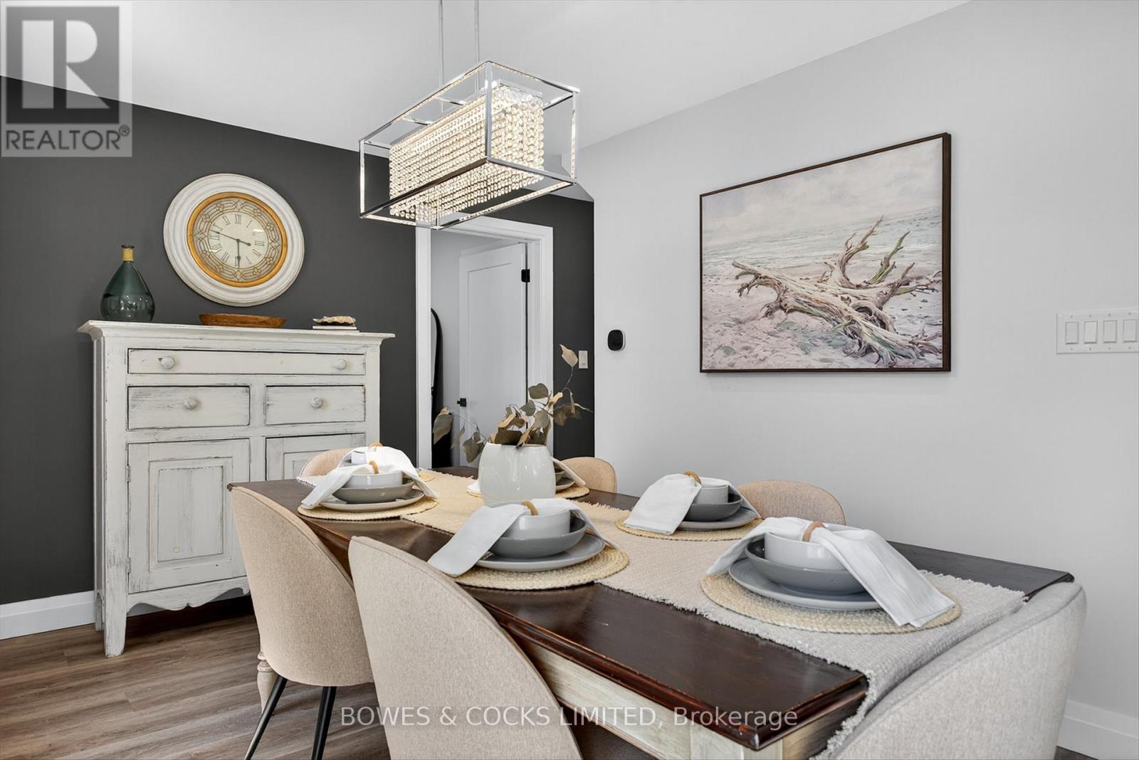 32 Sturgeon Glen Road, Kawartha Lakes, Ontario  K0M 1N0 - Photo 12 - X12383921