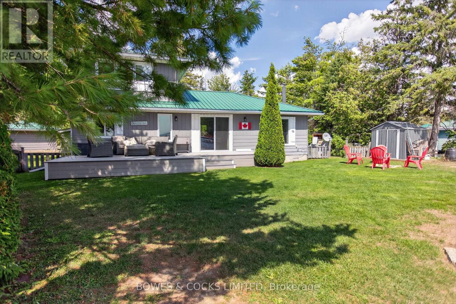 32 Sturgeon Glen Road, Kawartha Lakes, Ontario  K0M 1N0 - Photo 31 - X12383921