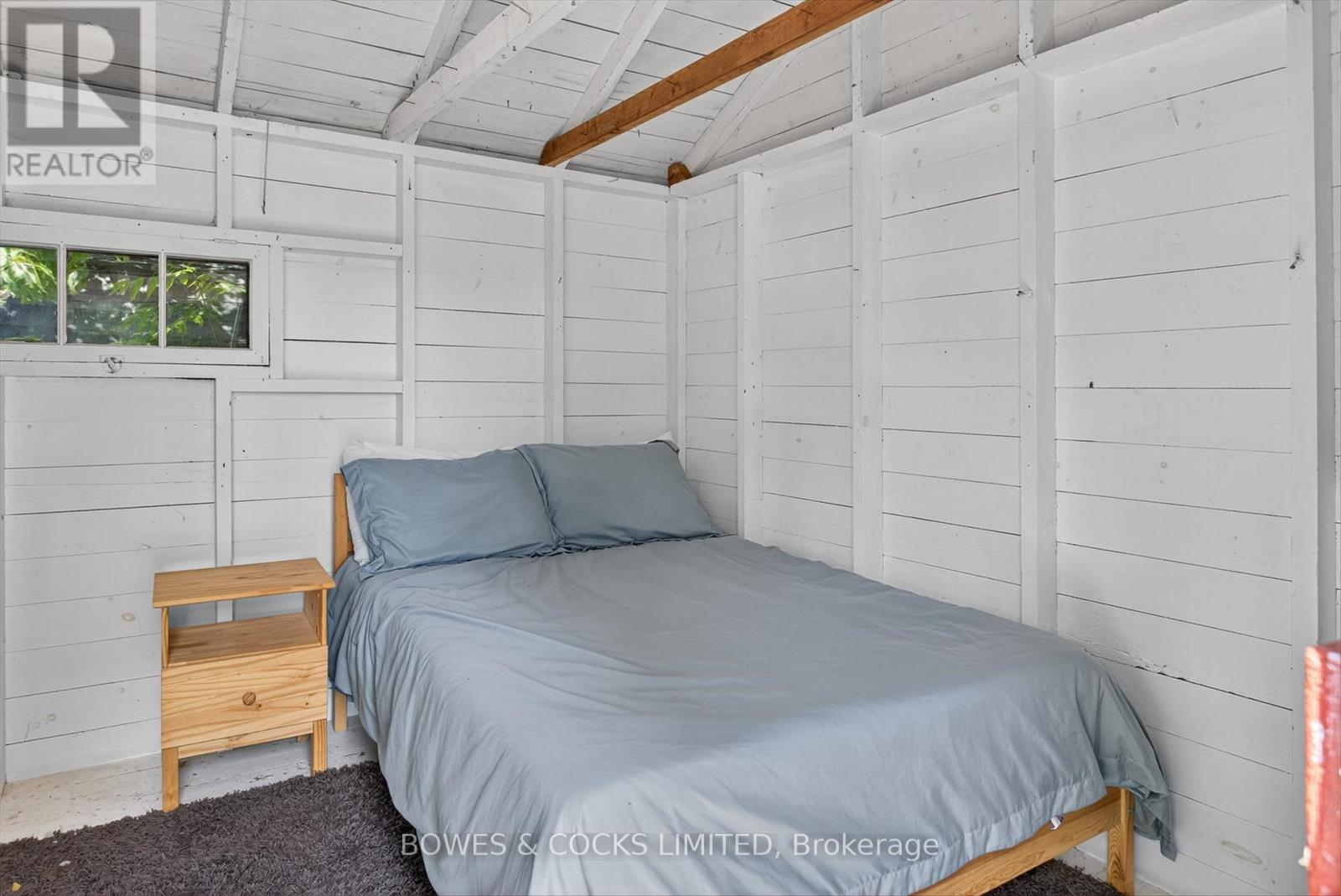 32 Sturgeon Glen Road, Kawartha Lakes, Ontario  K0M 1N0 - Photo 36 - X12383921
