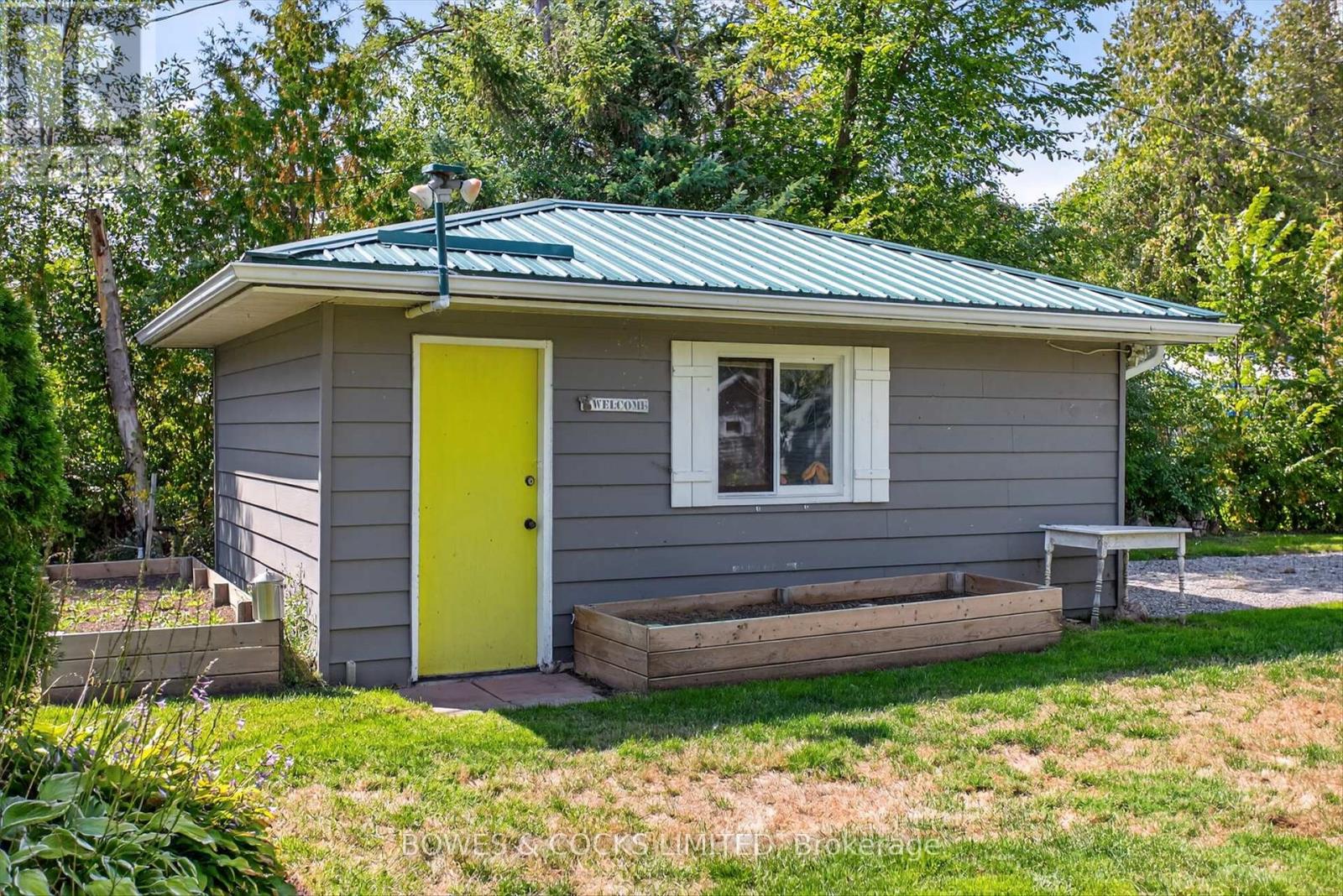 32 Sturgeon Glen Road, Kawartha Lakes, Ontario  K0M 1N0 - Photo 38 - X12383921