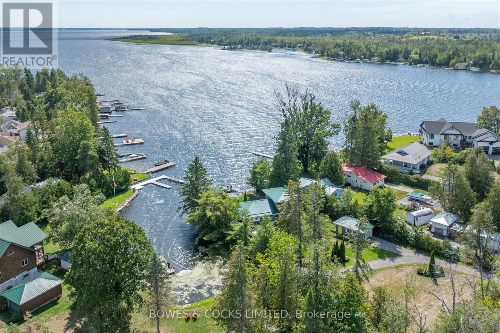 32 Sturgeon Glen Road, Kawartha Lakes, Ontario  K0M 1N0 - Photo 44 - X12383921