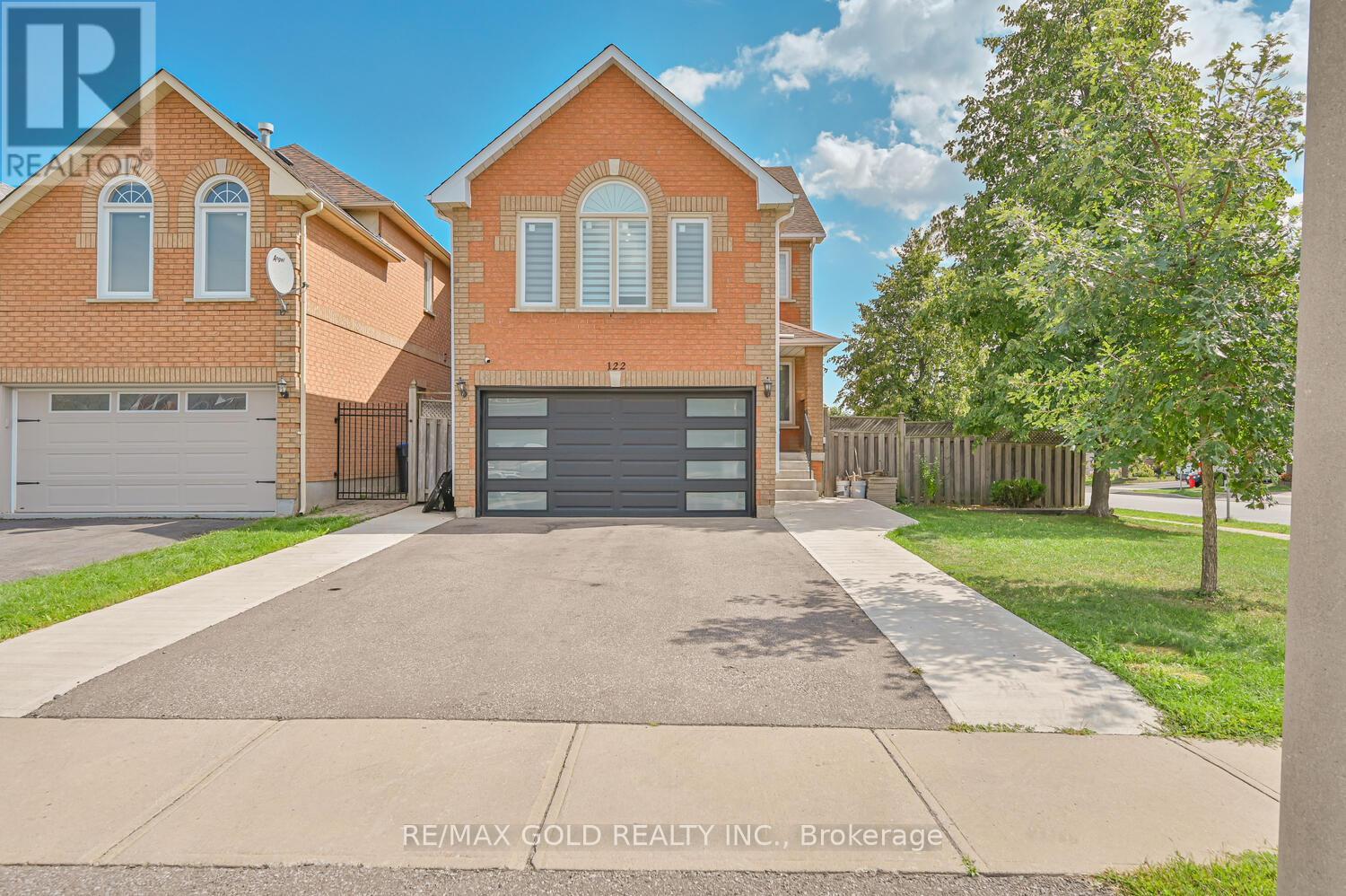 Property at 122 WHITE TAIL CRESCENT image 1