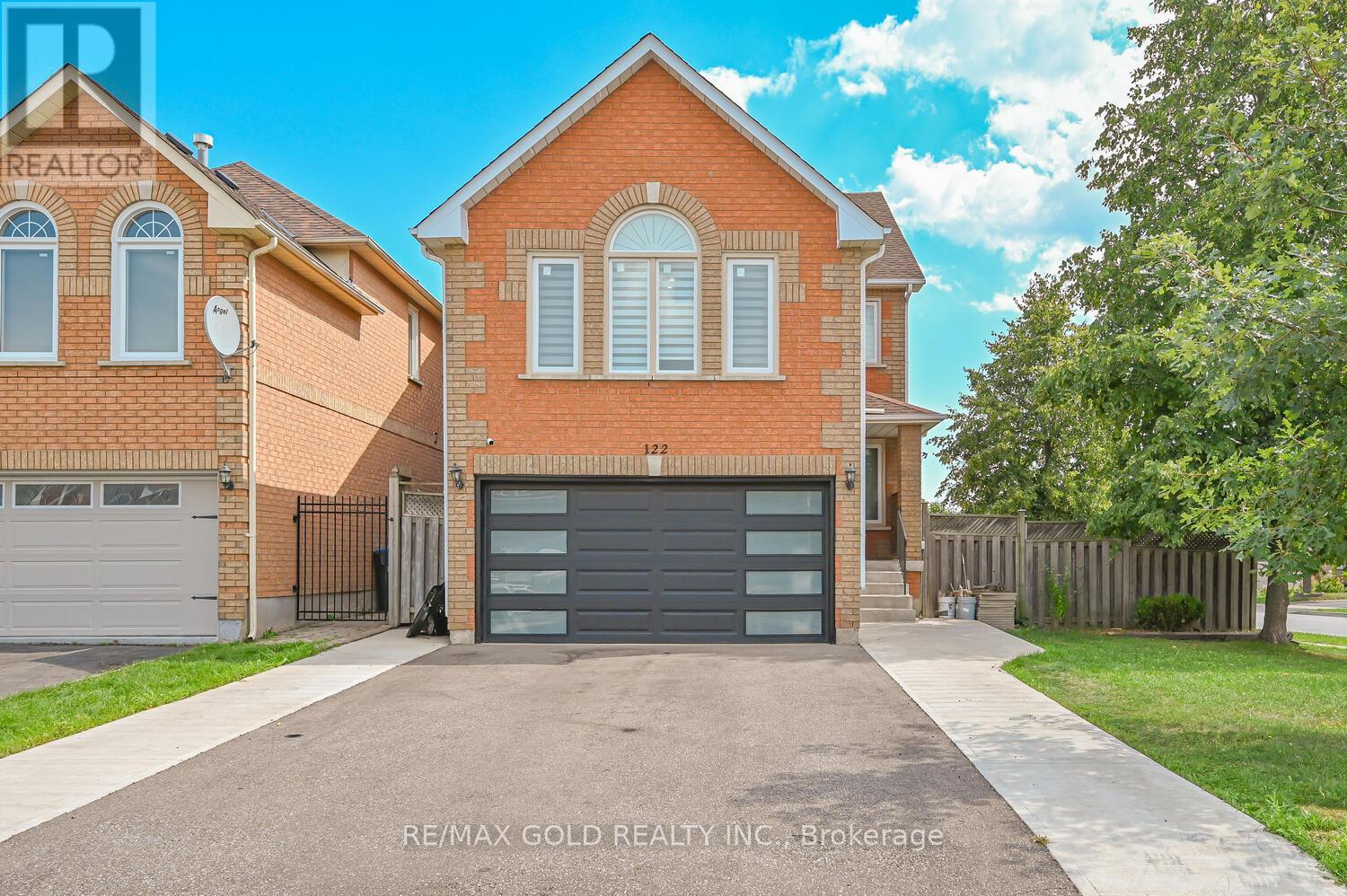 Property at 122 WHITE TAIL CRESCENT image 2