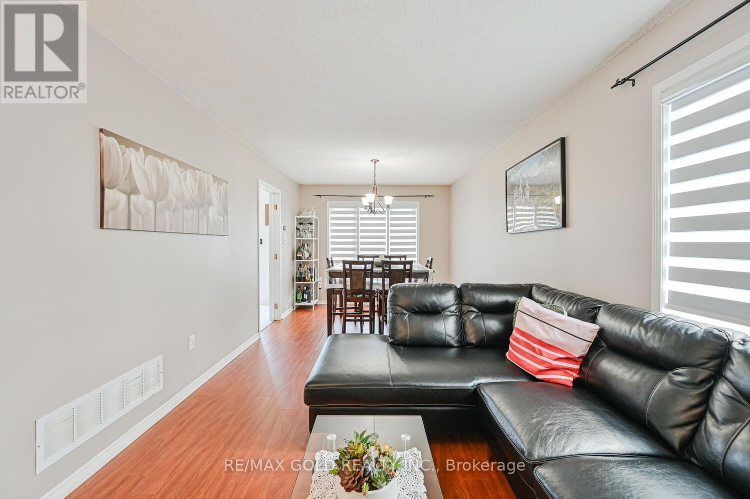 122 White Tail Crescent, Brampton (Fletcher's West), Ontario  L6Y 5C3 - Photo 22 - W12383883
