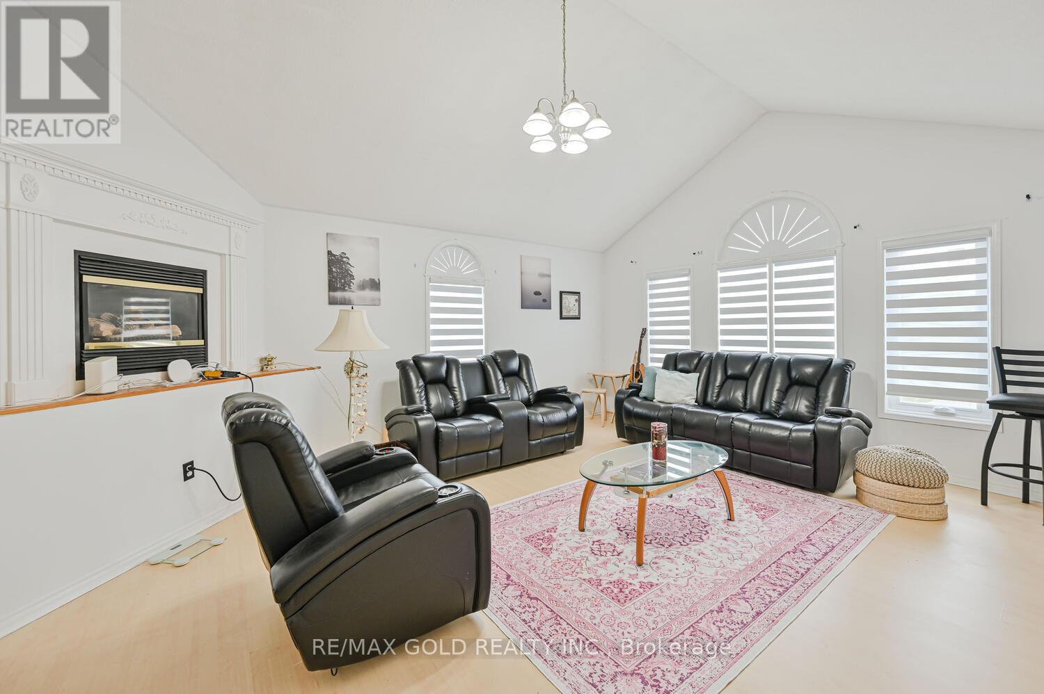 122 White Tail Crescent, Brampton (Fletcher's West), Ontario  L6Y 5C3 - Photo 36 - W12383883