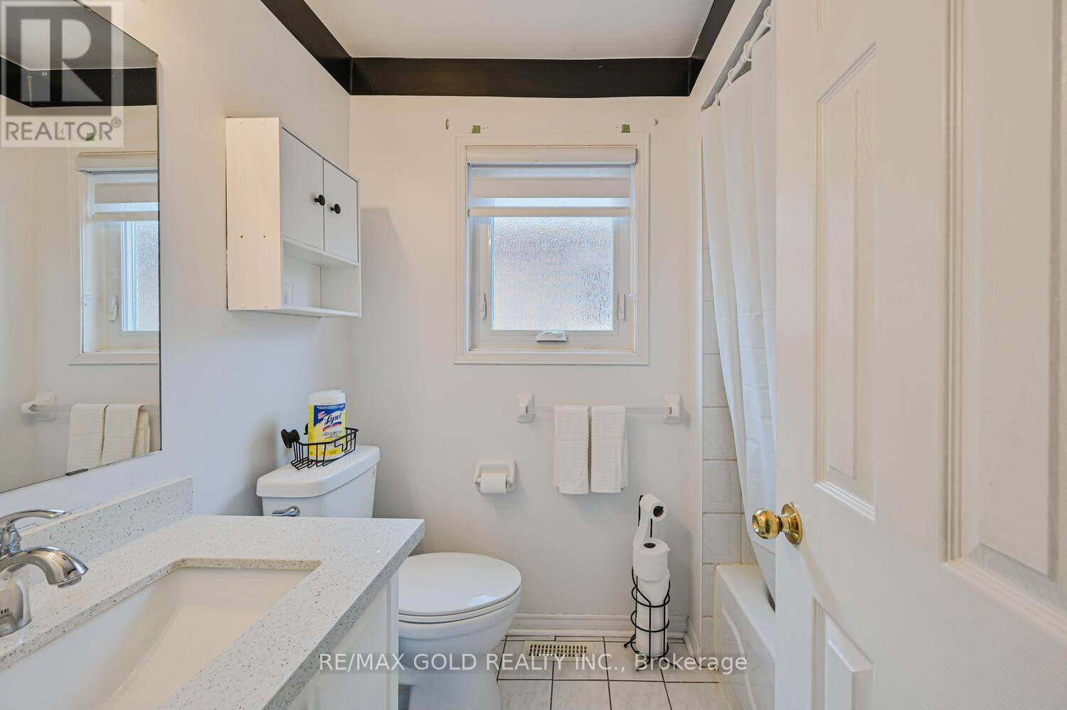 122 White Tail Crescent, Brampton (Fletcher's West), Ontario  L6Y 5C3 - Photo 39 - W12383883