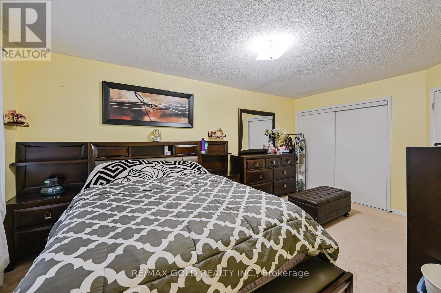 122 White Tail Crescent, Brampton (Fletcher's West), Ontario  L6Y 5C3 - Photo 42 - W12383883