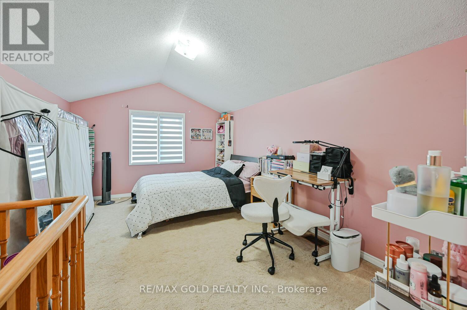 122 White Tail Crescent, Brampton (Fletcher's West), Ontario  L6Y 5C3 - Photo 46 - W12383883