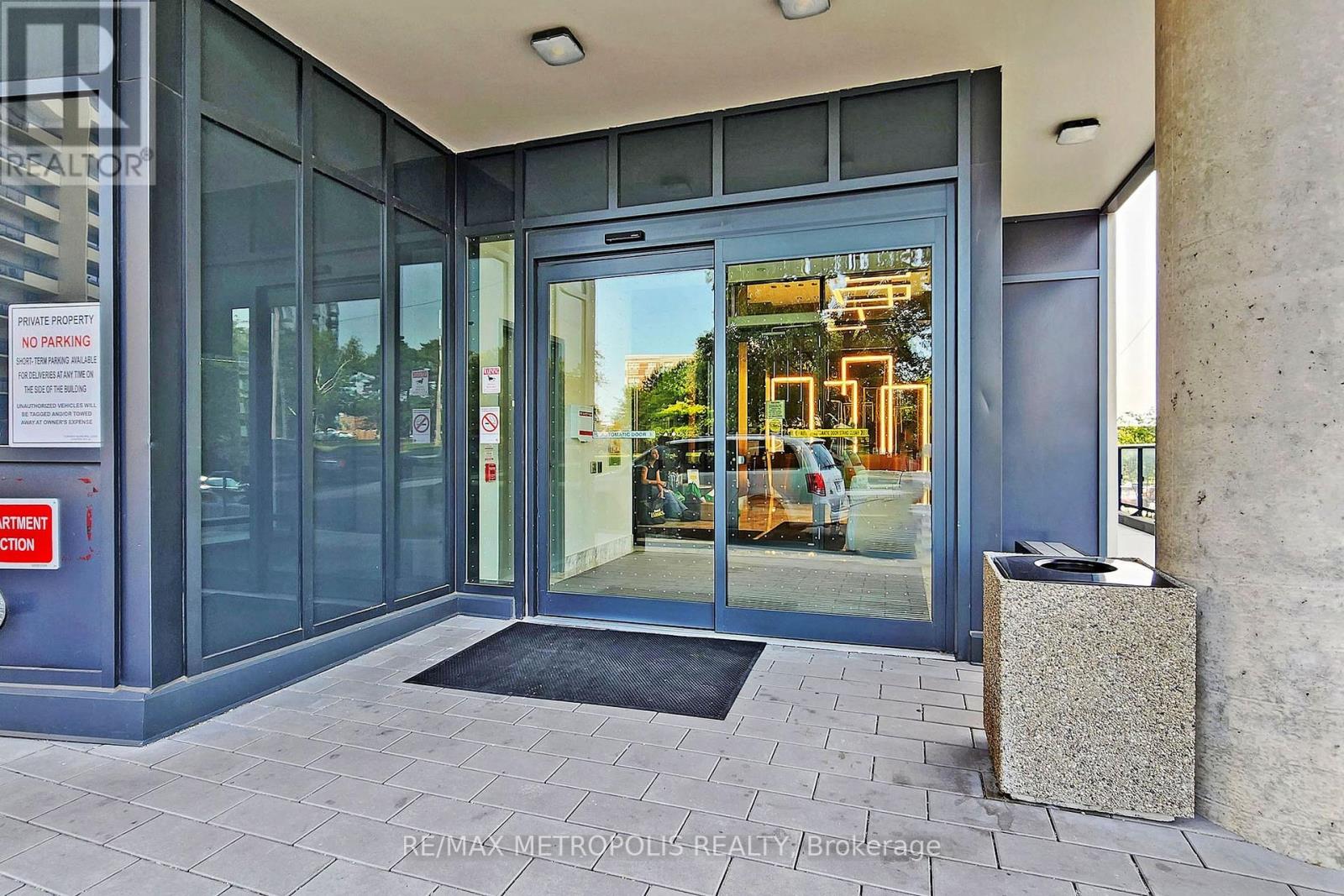 2103 - 1461 Lawrence Avenue W, Toronto, Ontario  M6L 0A6 - Photo 5 - W12383903