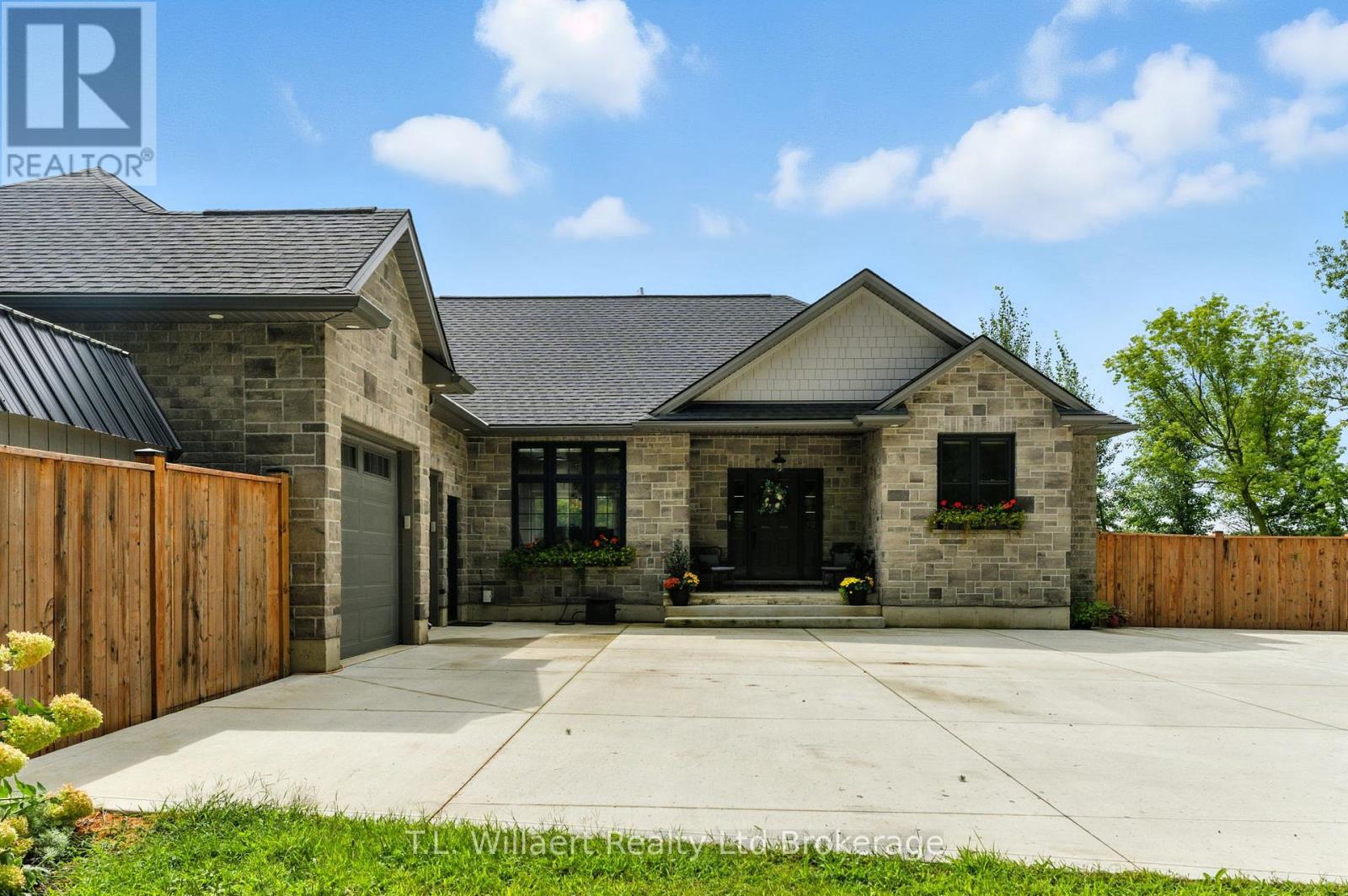 57121 Gray Street, Bayham, Ontario  N0J 1H0 - Photo 2 - X12383930