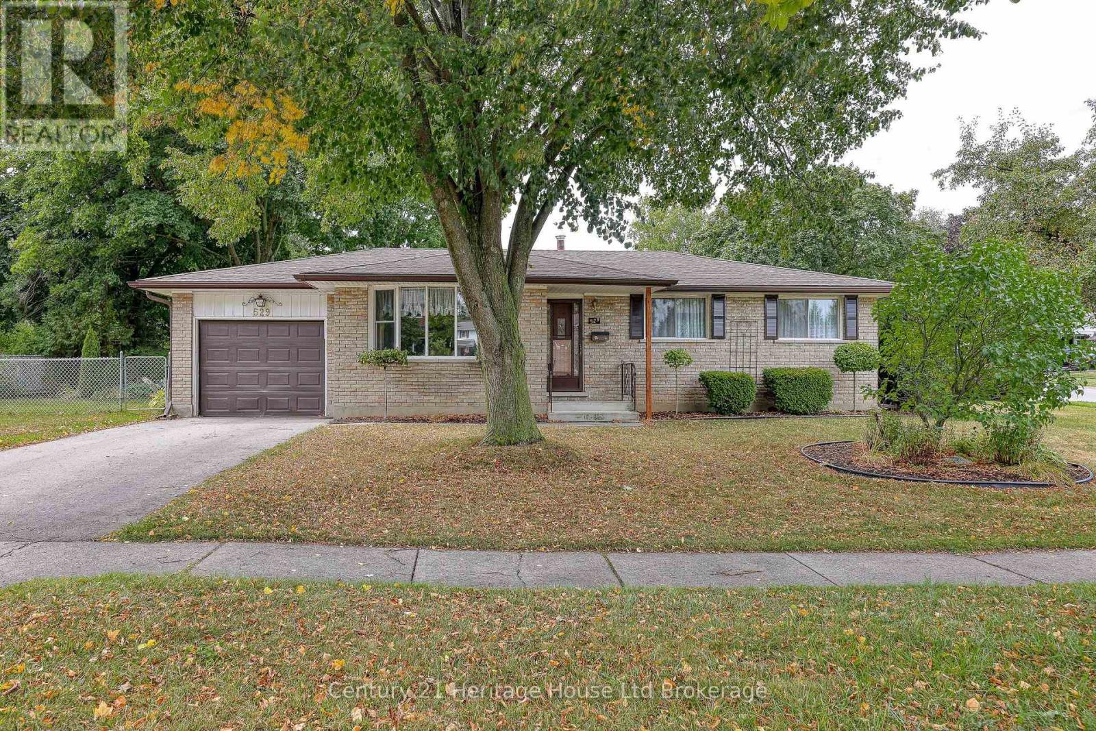 529 Leinster Street, Woodstock, Ontario  N4S 7G4 - Photo 1 - X12383997