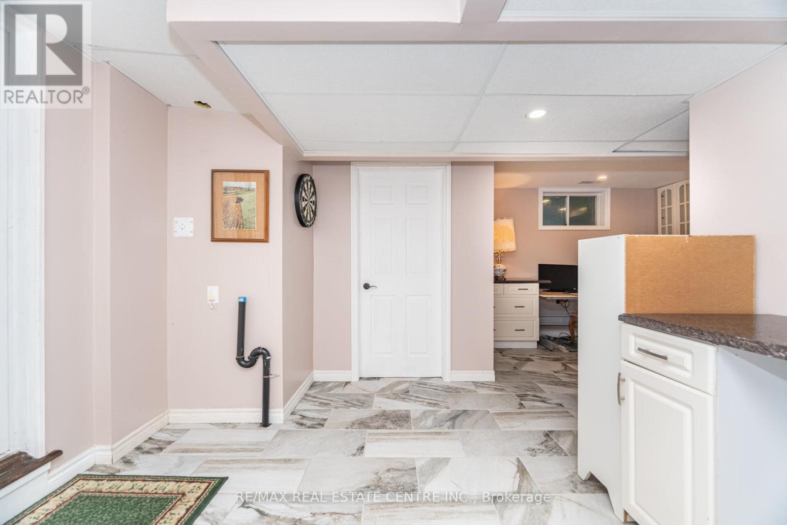 29 Jessica Lane, Guelph/eramosa, Ontario  N1H 6J1 - Photo 33 - X12383834