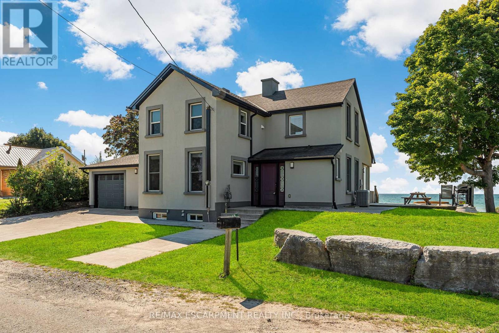 2952 NORTHSHORE DRIVE, Haldimand, Ontario
