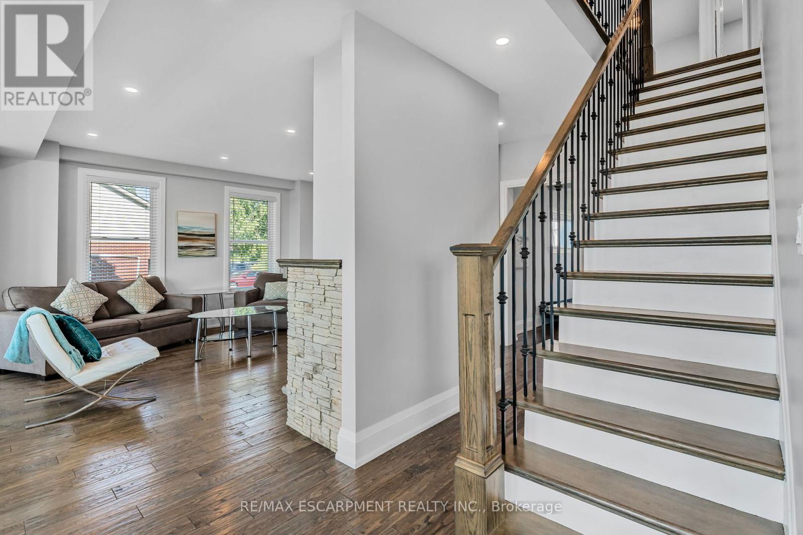 2952 Northshore Drive, Haldimand, Ontario  N0A 1K0 - Photo 10 - X12383844