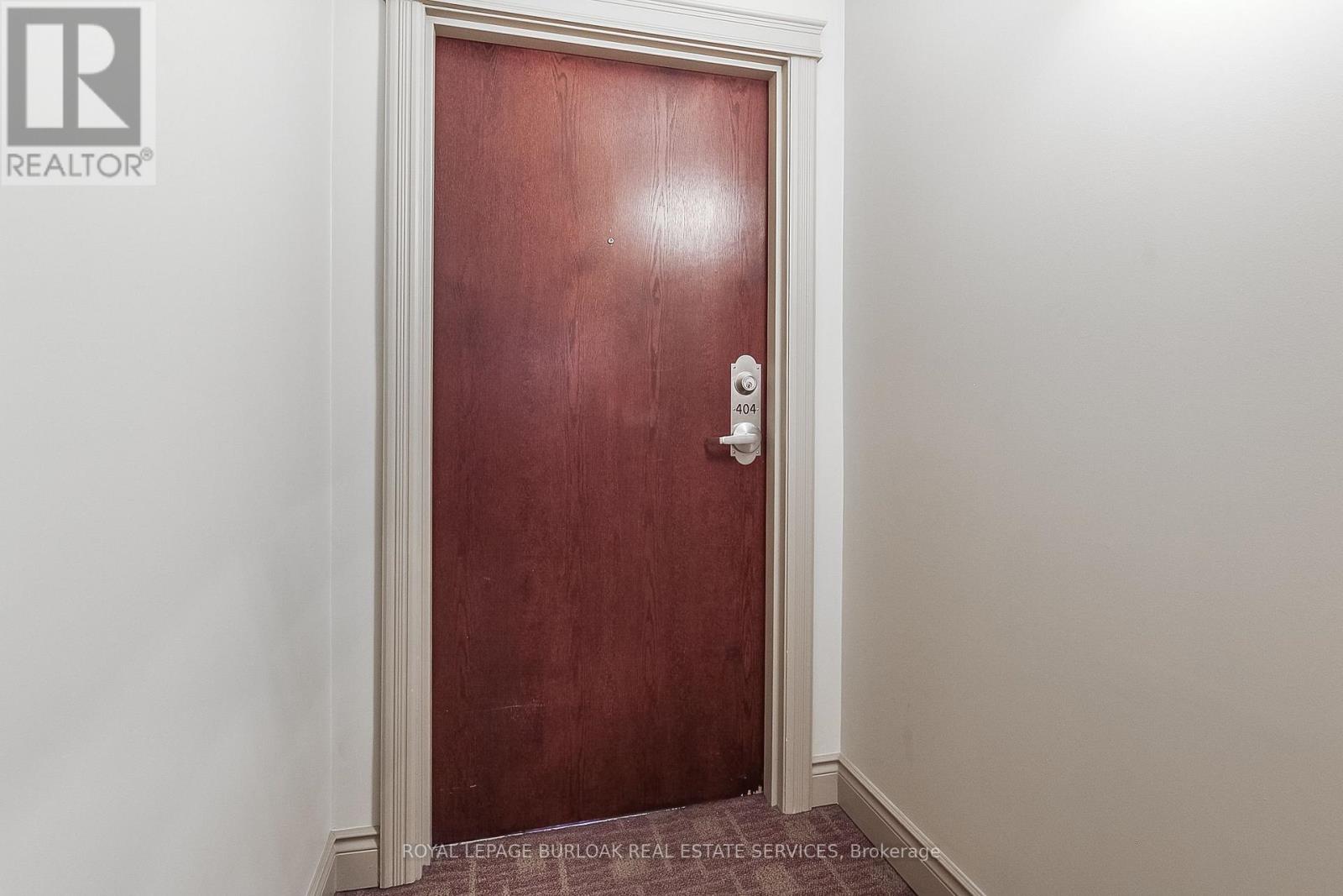 404 - 47 Caroline Street N, Hamilton, Ontario  L8R 2R6 - Photo 10 - X12383919