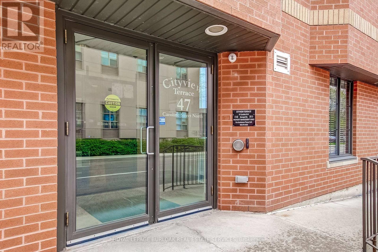 404 - 47 Caroline Street N, Hamilton, Ontario  L8R 2R6 - Photo 5 - X12383919