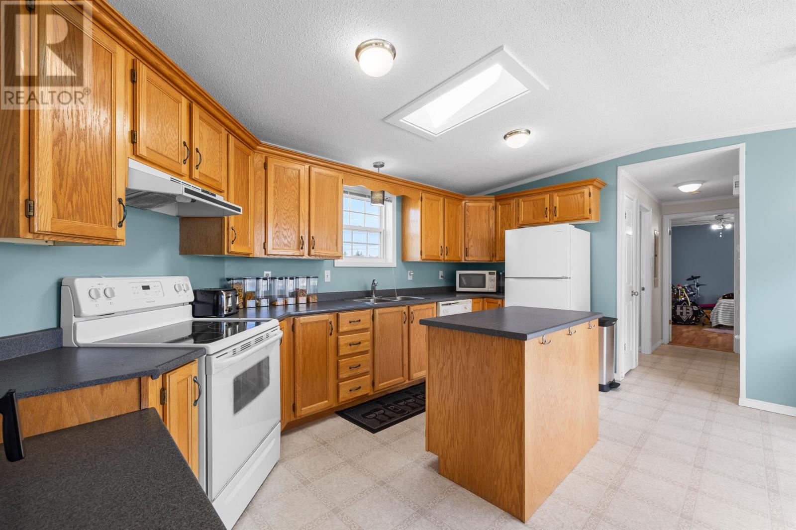 23 Gordon Avenue, Summerside, Prince Edward Island  C1N 6R6 - Photo 14 - 202522514