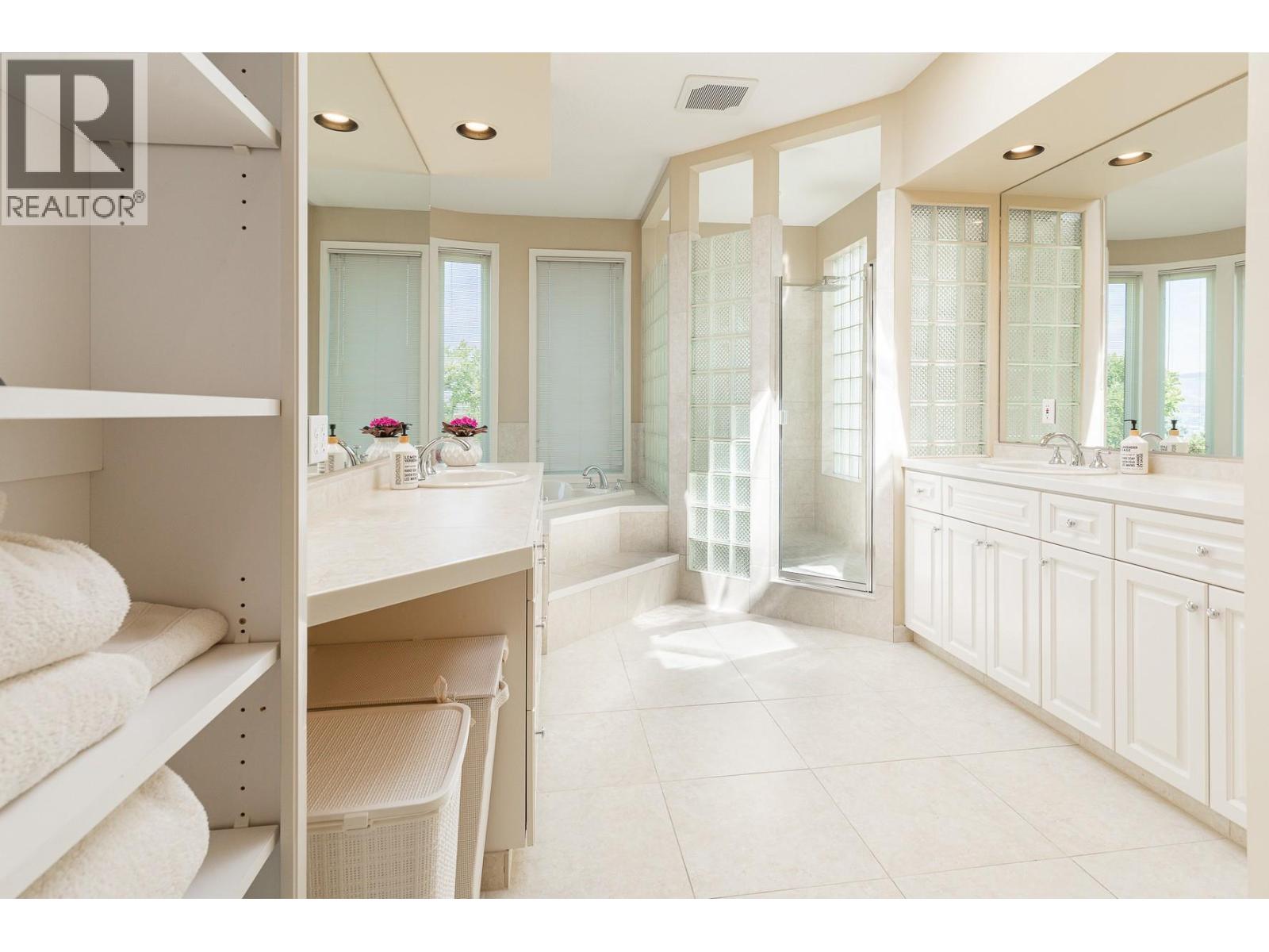 344 Raven Drive, Kelowna, British Columbia  V1W 3Y9 - Photo 46 - 10356222