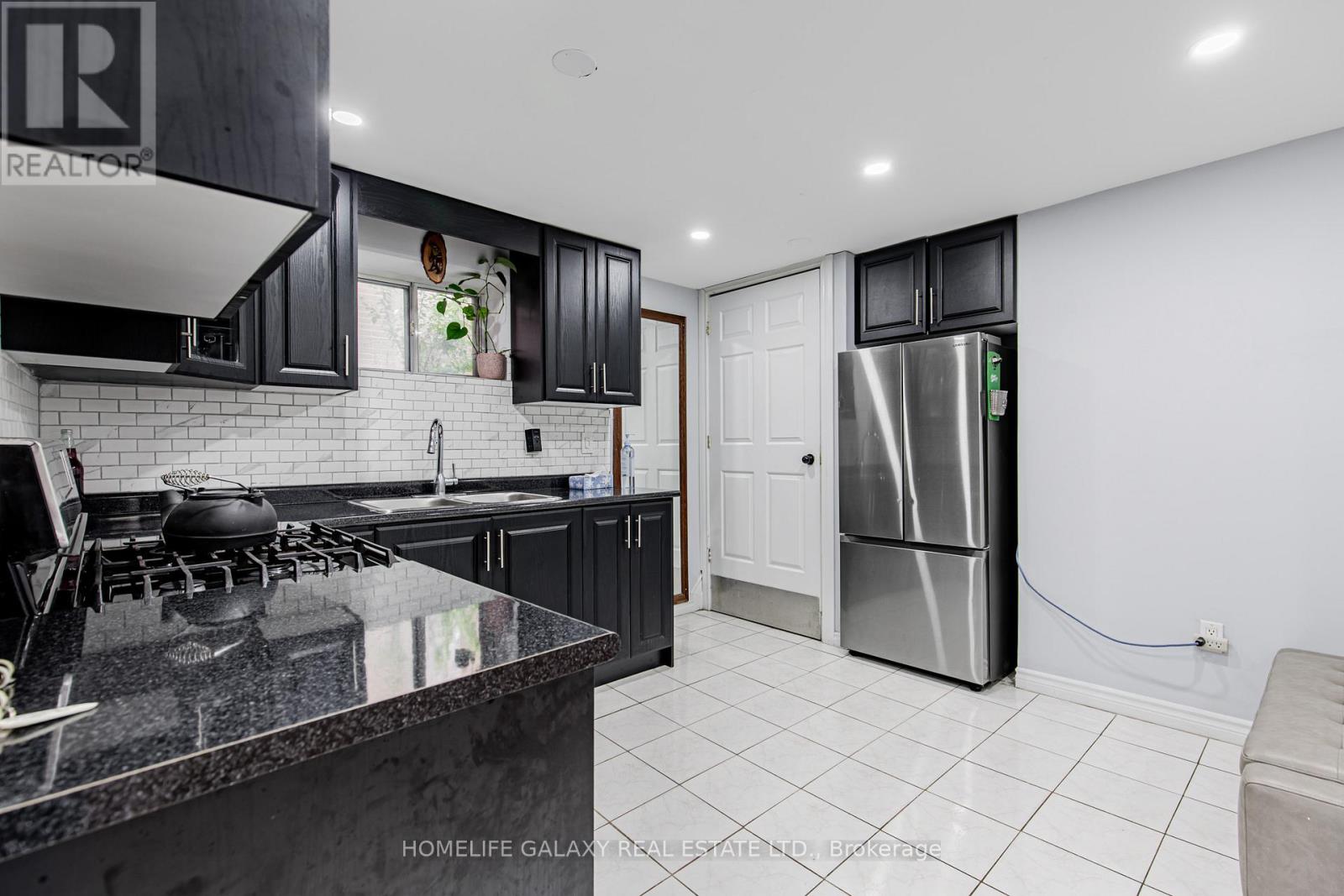 43 Larkhall Avenue, Toronto, Ontario  M1J 1V2 - Photo 21 - E12378944