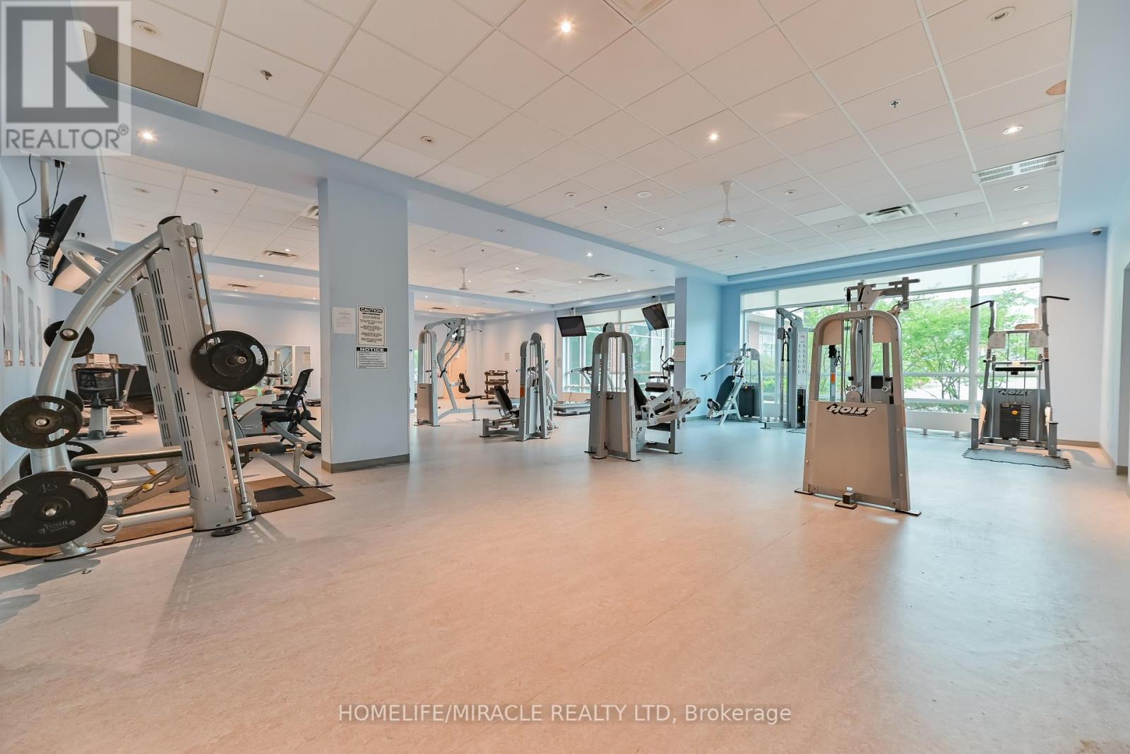709 - 215 Queen Street E, Brampton, Ontario  L6W 0A9 - Photo 37 - W12371737