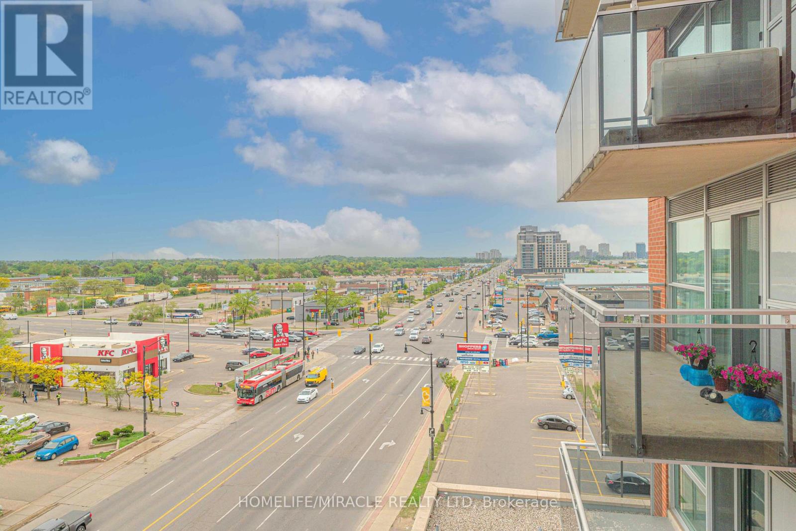 709 - 215 Queen Street E, Brampton, Ontario  L6W 0A9 - Photo 31 - W12371737