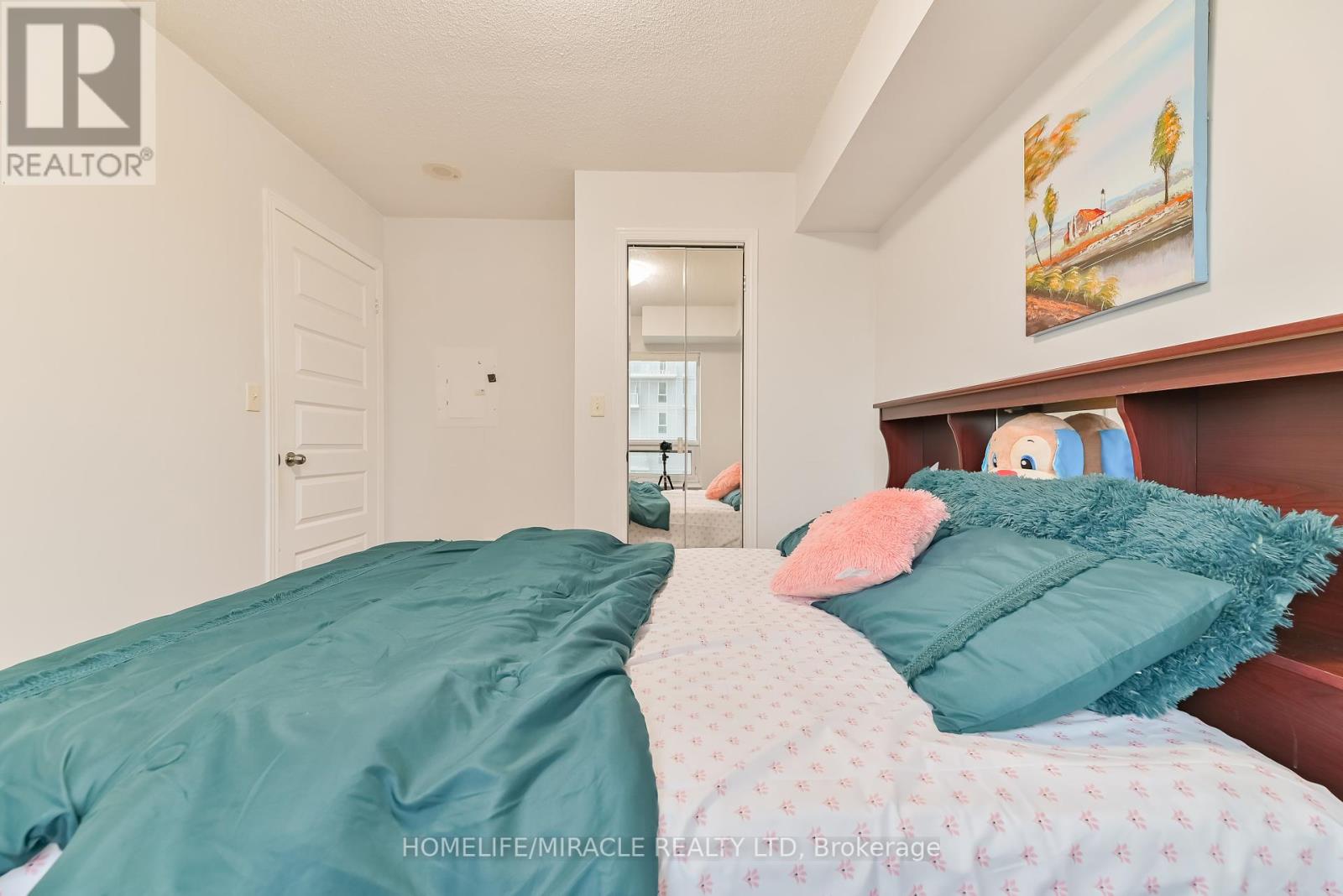 709 - 215 Queen Street E, Brampton, Ontario  L6W 0A9 - Photo 19 - W12371737