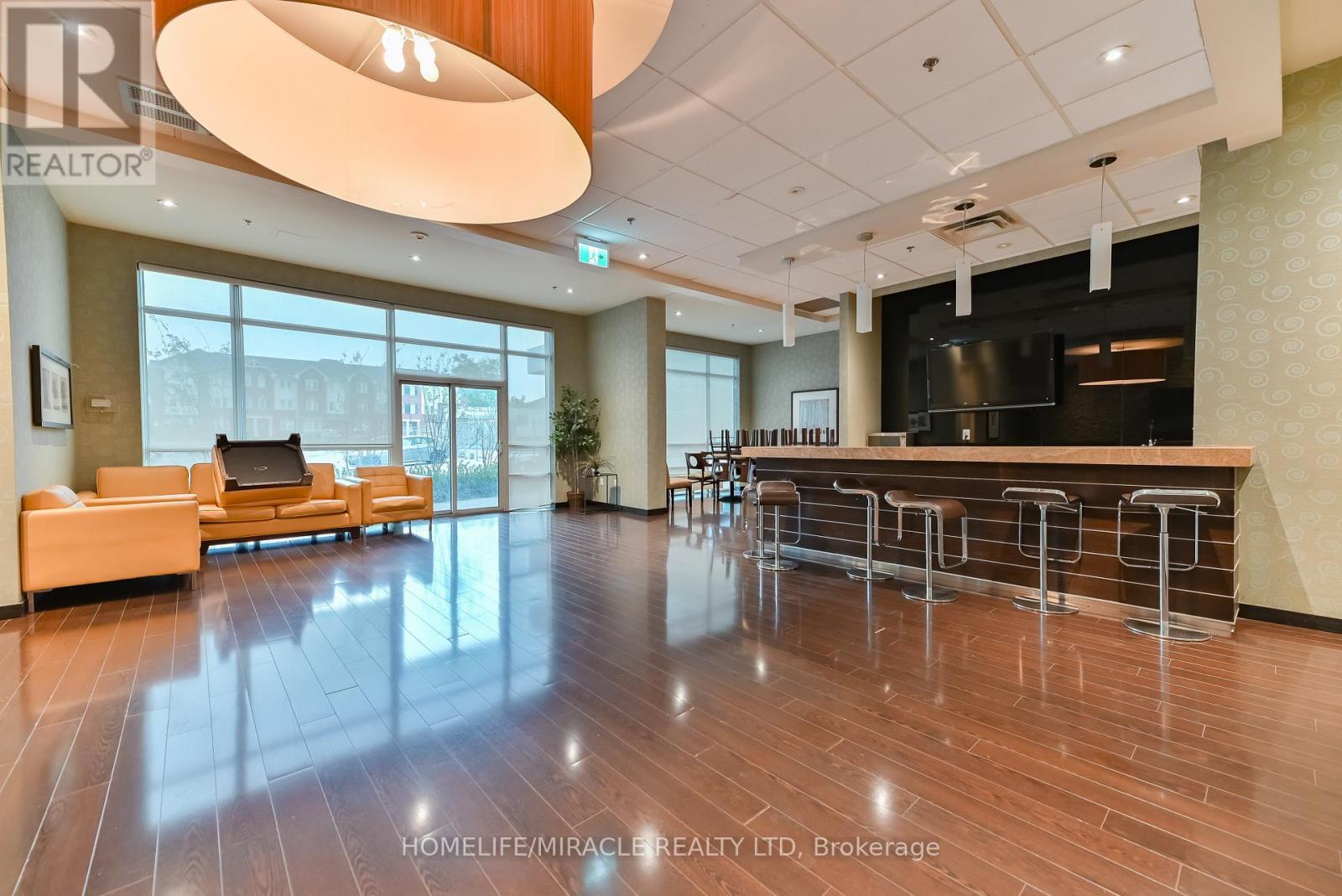 709 - 215 Queen Street E, Brampton, Ontario  L6W 0A9 - Photo 40 - W12371737