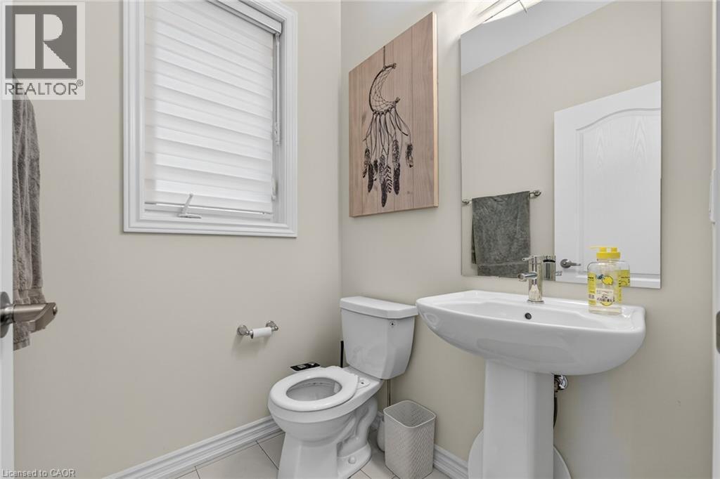 49 Sugar May Avenue, Thorold, Ontario  L2V 0L3 - Photo 17 - 40766011