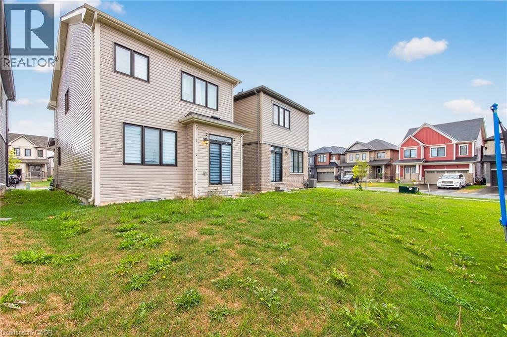 49 Sugar May Avenue, Thorold, Ontario  L2V 0L3 - Photo 30 - 40766011