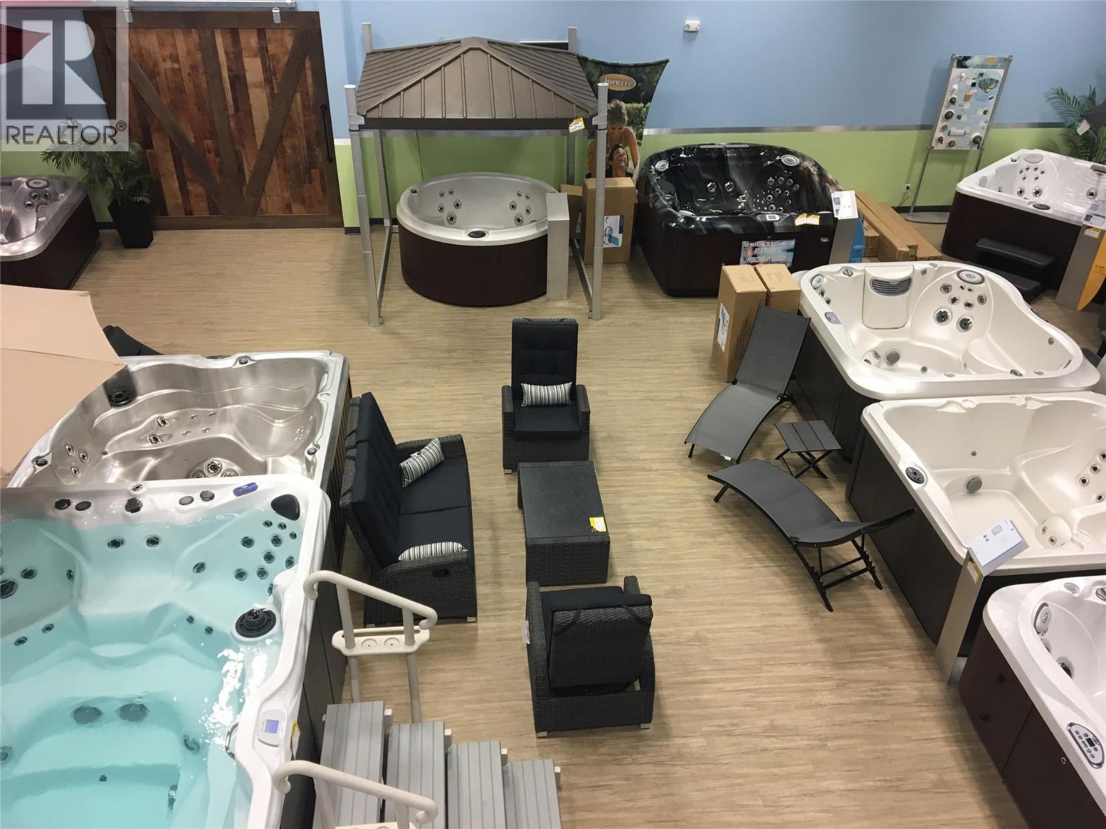 5201 26 Street, Vernon, British Columbia  V1T 8G4 - Photo 4 - 10359797