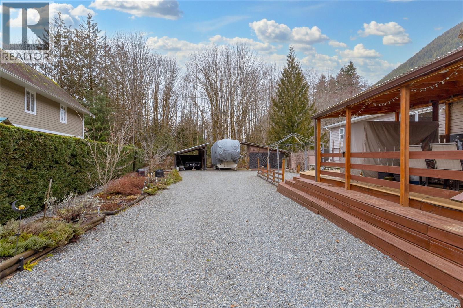8250 Price Rd, Youbou, British Columbia  V0R 3E1 - Photo 26 - 991596