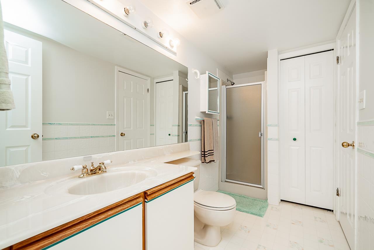519 1350 Vidal Street, White Rock, British Columbia  V4B 5G6 - Photo 21 - R3043552