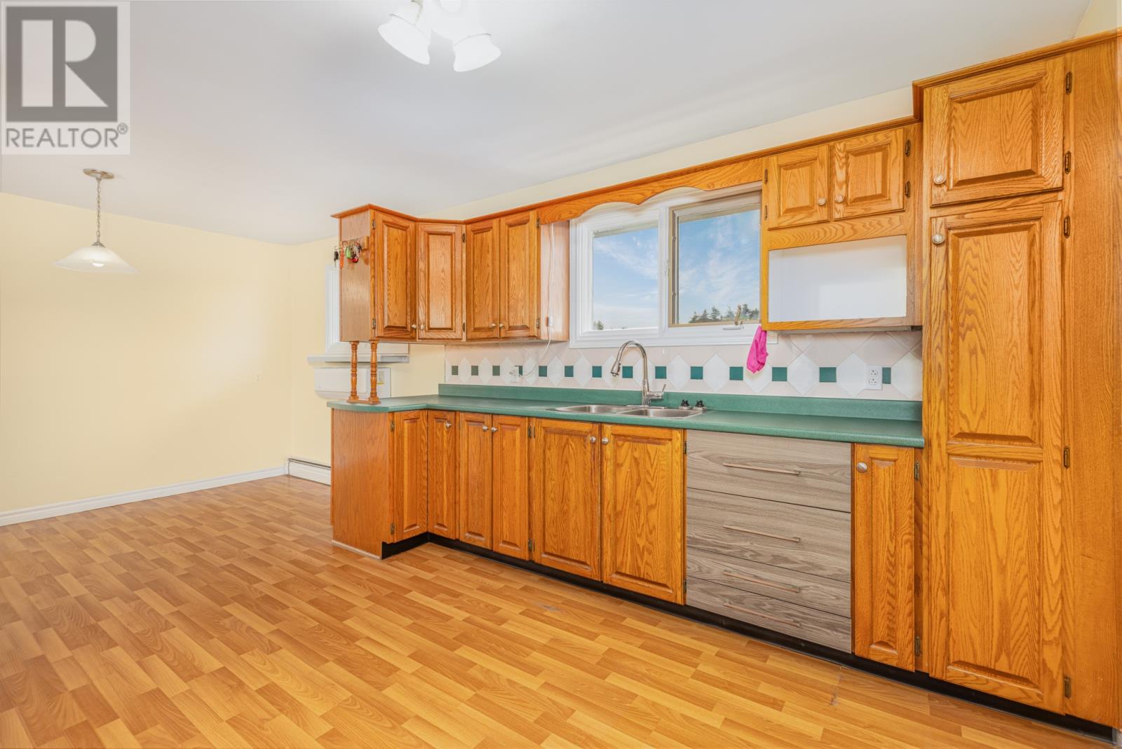1517 Torbay Road, Torbay, Newfoundland & Labrador  A1K 1A7 - Photo 8 - 1290035