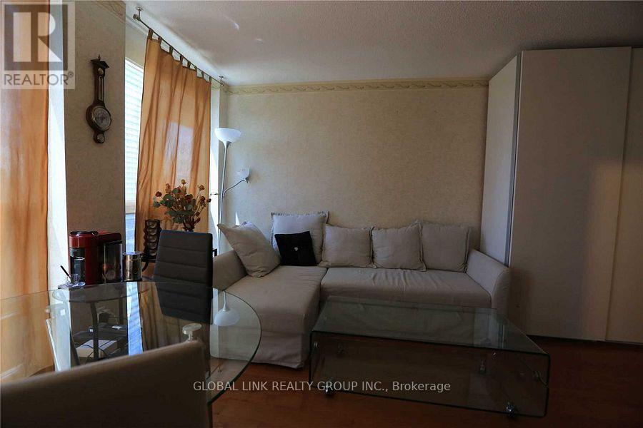 2202 - 763 Bay Street, Toronto, Ontario  M5G 2R3 - Photo 4 - C12383931