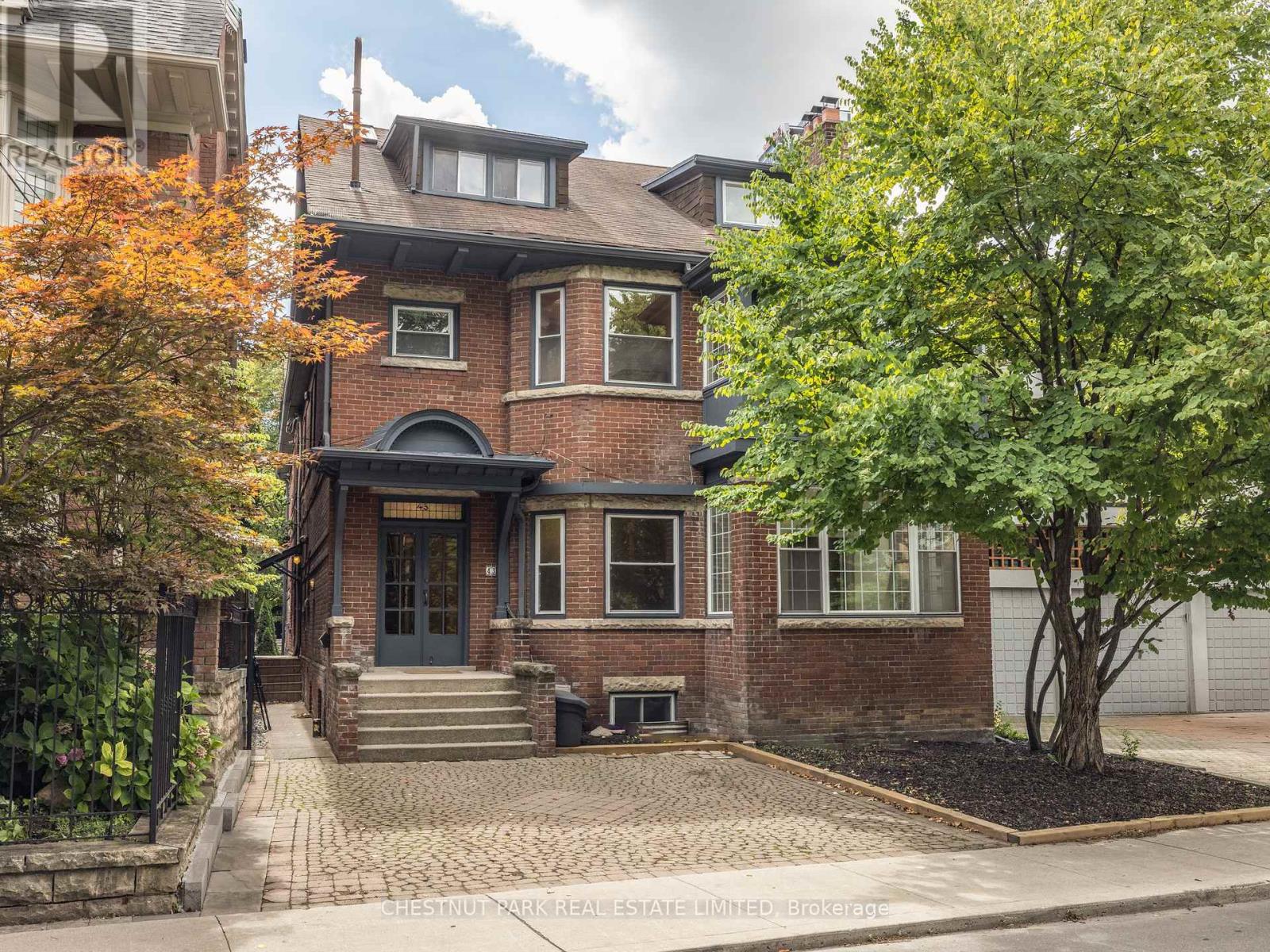 4 Maple Avenue, Toronto, Ontario  M4W 2T6 - Photo 2 - C12384091
