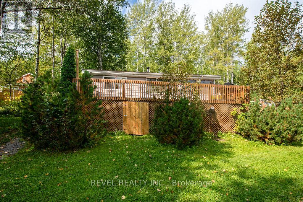 24 South End Access, Smooth Rock Falls, Ontario  P0L 2B0 - Photo 2 - T12384192