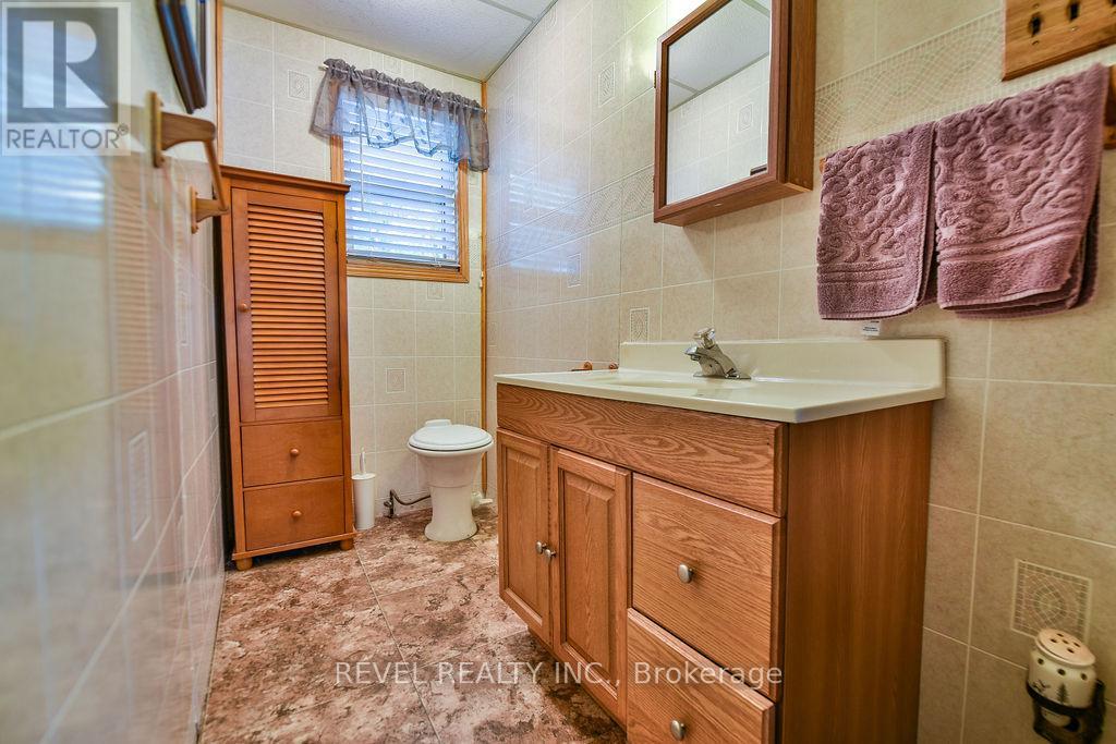 24 South End Access, Smooth Rock Falls, Ontario  P0L 2B0 - Photo 28 - T12384192