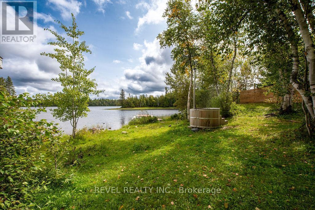 24 South End Access, Smooth Rock Falls, Ontario  P0L 2B0 - Photo 3 - T12384192