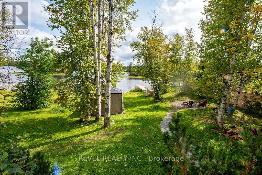24 South End Access, Smooth Rock Falls, Ontario  P0L 2B0 - Photo 4 - T12384192
