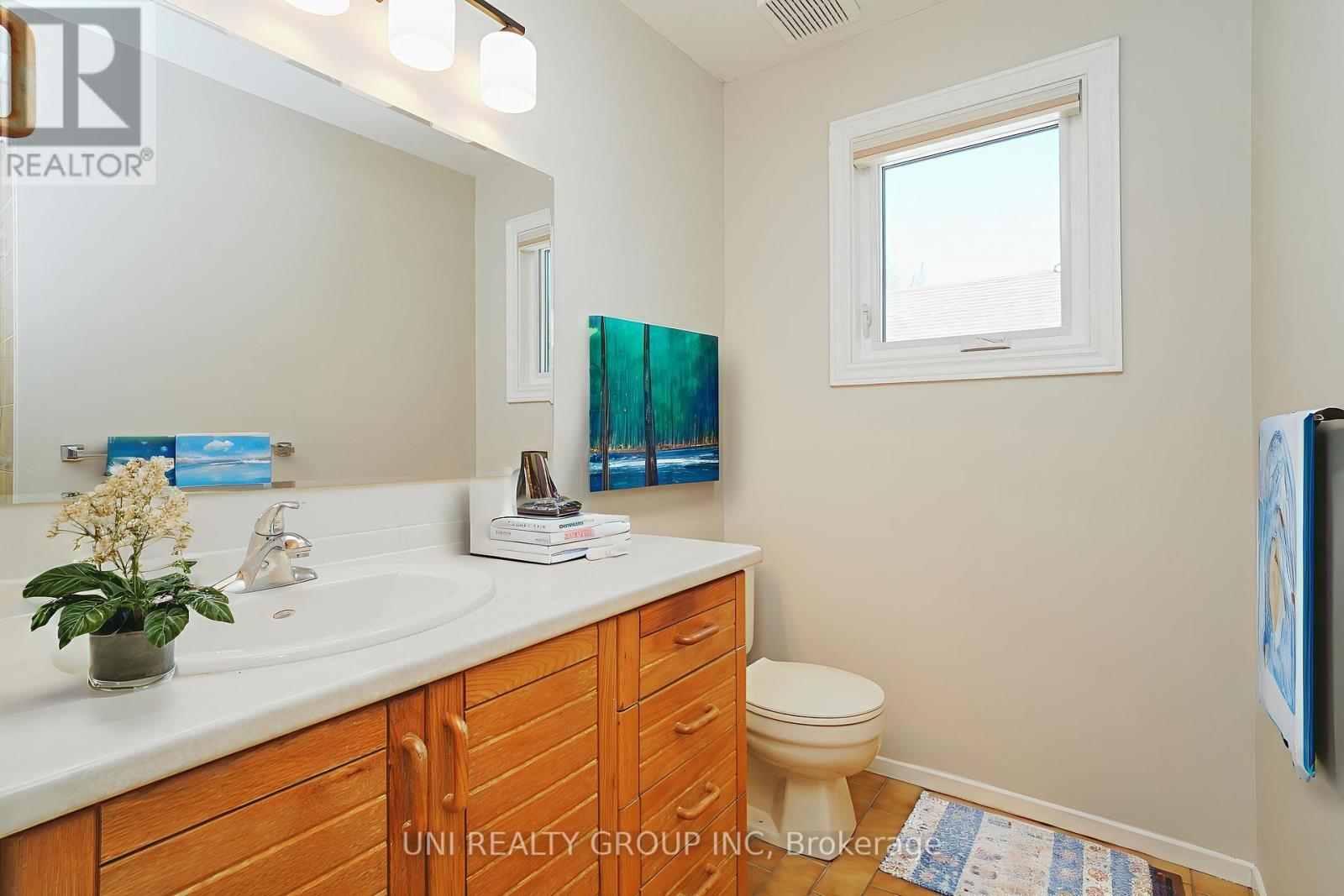 19 Arbordale Crescent, Ottawa, Ontario  K2G 5C7 - Photo 30 - X12384154