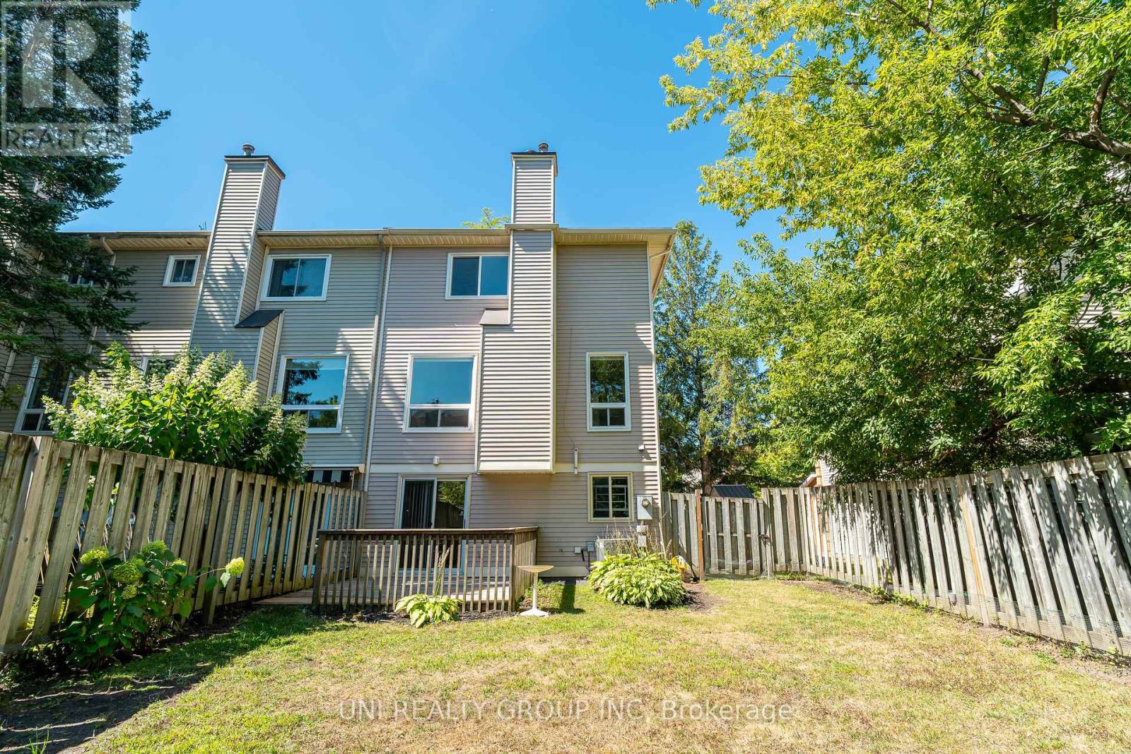 19 Arbordale Crescent, Ottawa, Ontario  K2G 5C7 - Photo 39 - X12384154