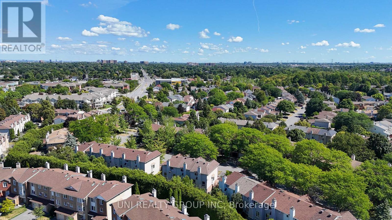 19 Arbordale Crescent, Ottawa, Ontario  K2G 5C7 - Photo 45 - X12384154