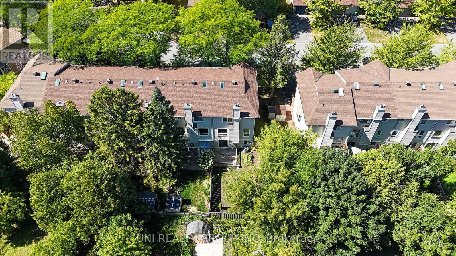 19 Arbordale Crescent, Ottawa, Ontario  K2G 5C7 - Photo 47 - X12384154