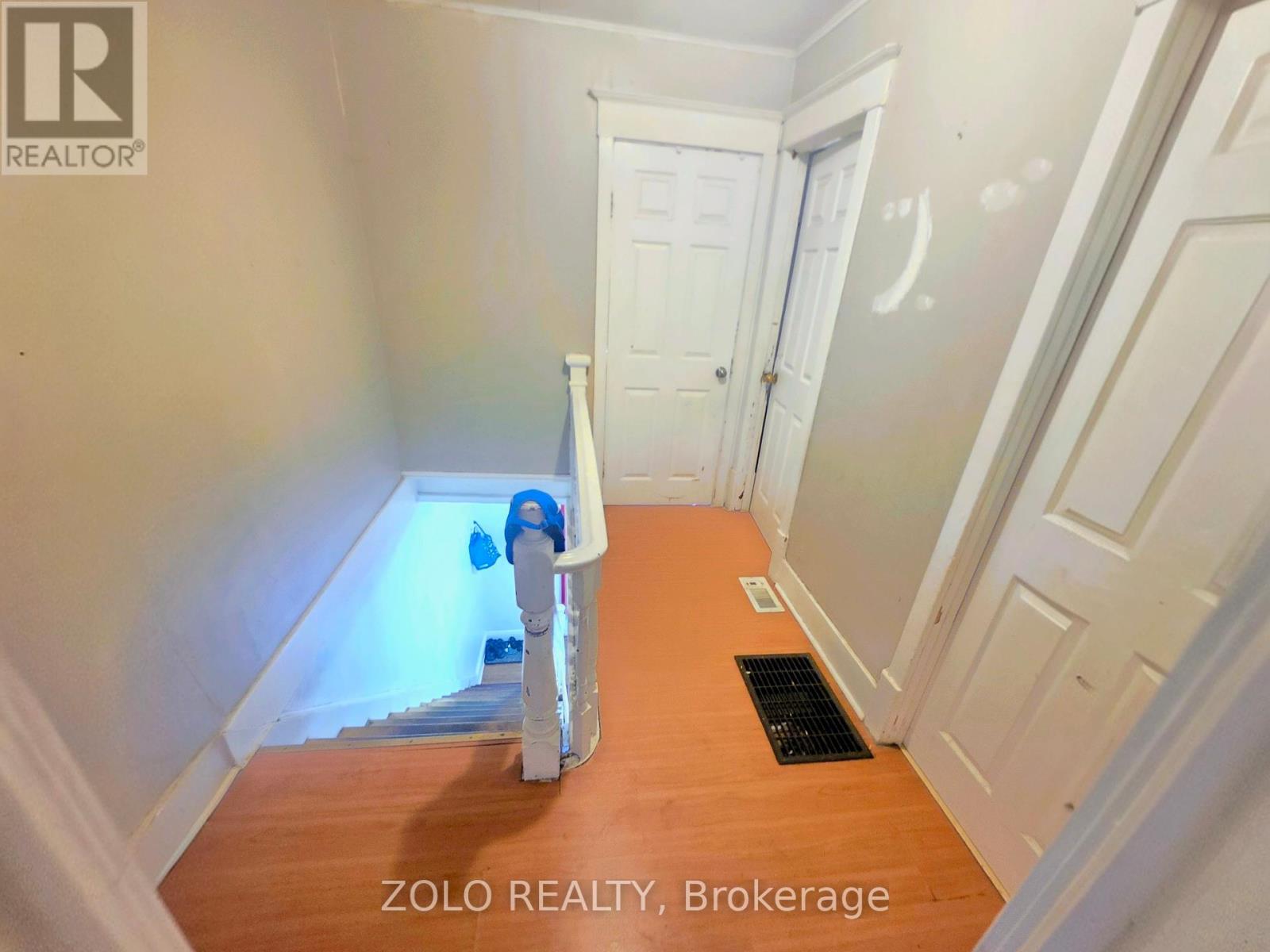 312 Prince Arthur Street, Cornwall, Ontario  K6H 4N9 - Photo 9 - X12384202