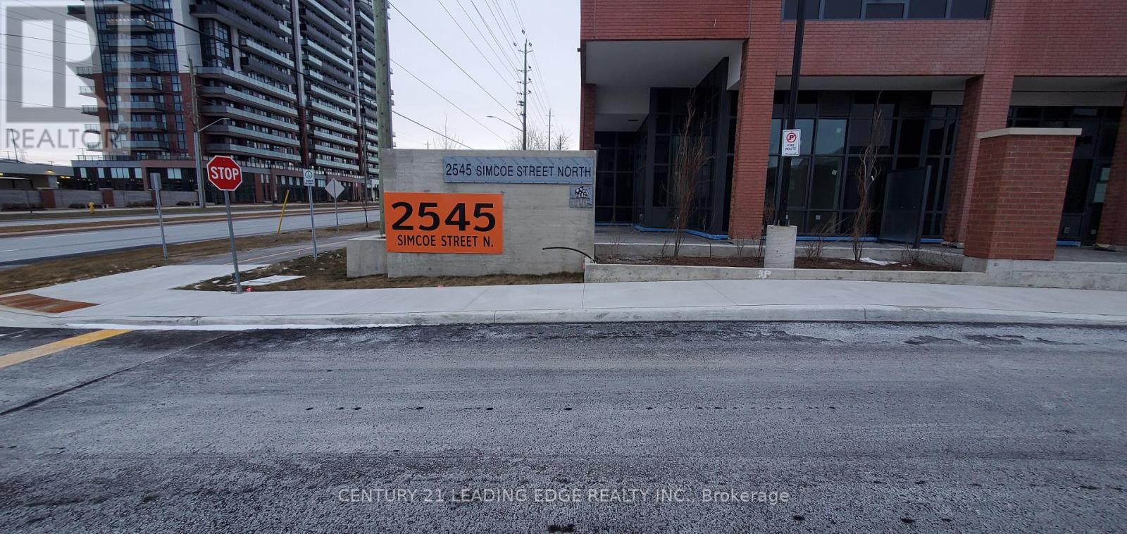 1902 - 2545 SIMCOE STREET N, Oshawa, Ontario